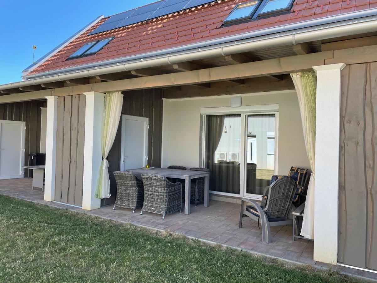 Balatonholidaypark Apartment *